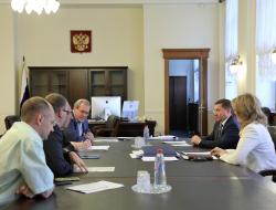 Владимир Якушев встретился с представителями Общественной палаты РФ